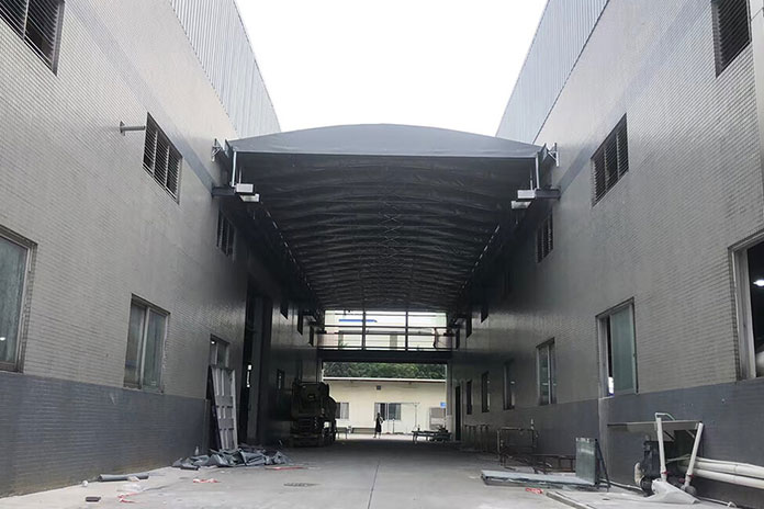 德尚卫浴电动伸缩雨棚